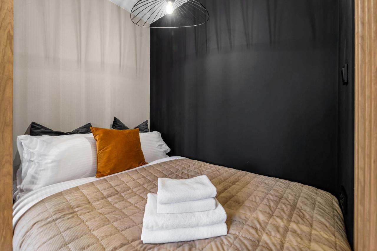 Park Sady Zoliborskie Modern Apartment Варшава Экстерьер фото